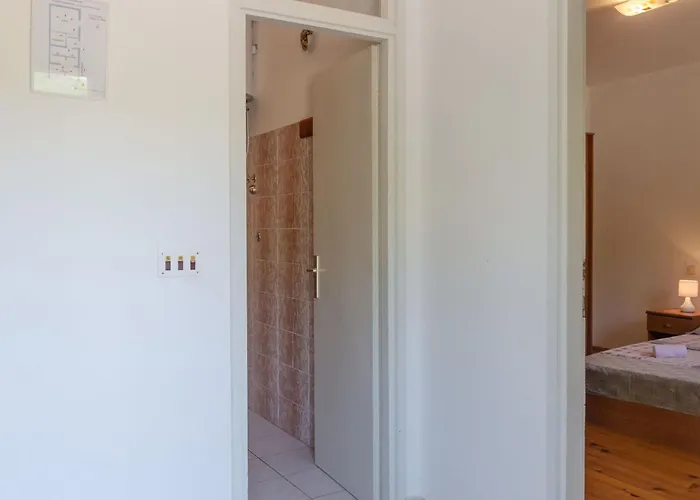 Seafront Olivera Apartman