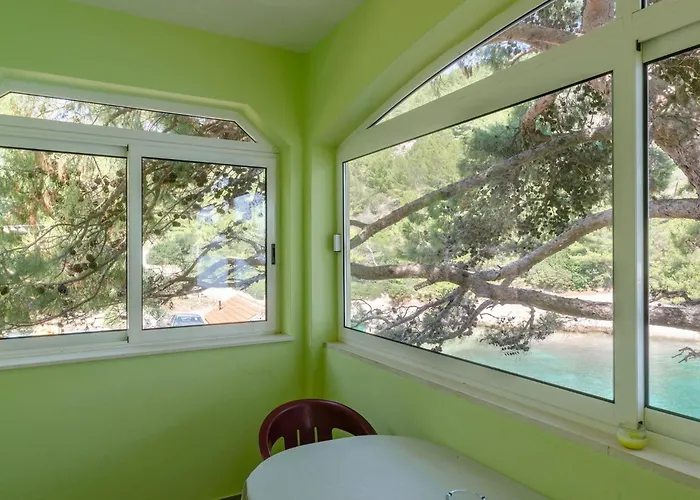 Seafront Olivera Vela Luka